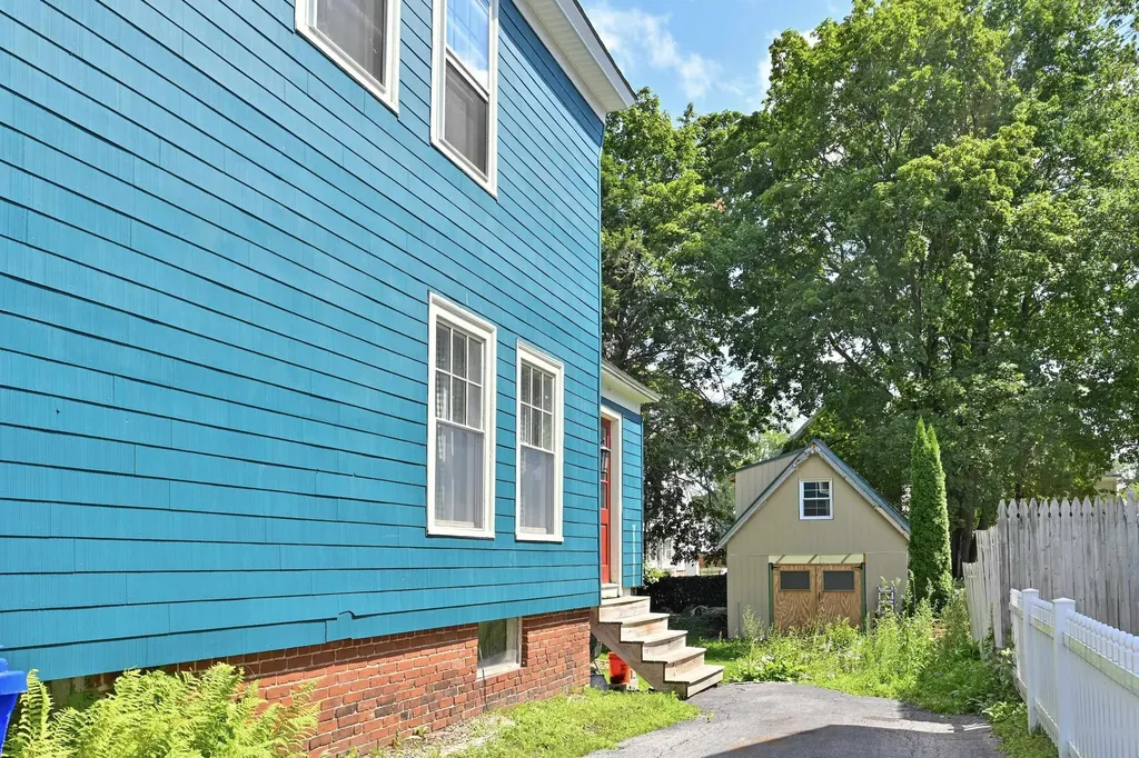 375 Orange Street Manchester NH 03104