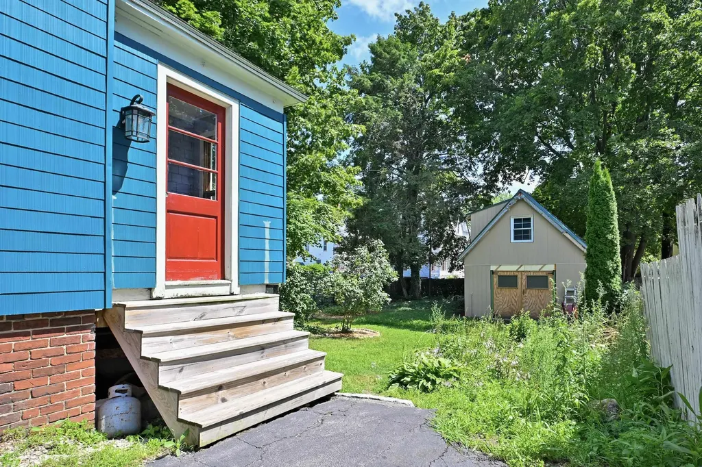375 Orange Street Manchester NH 03104