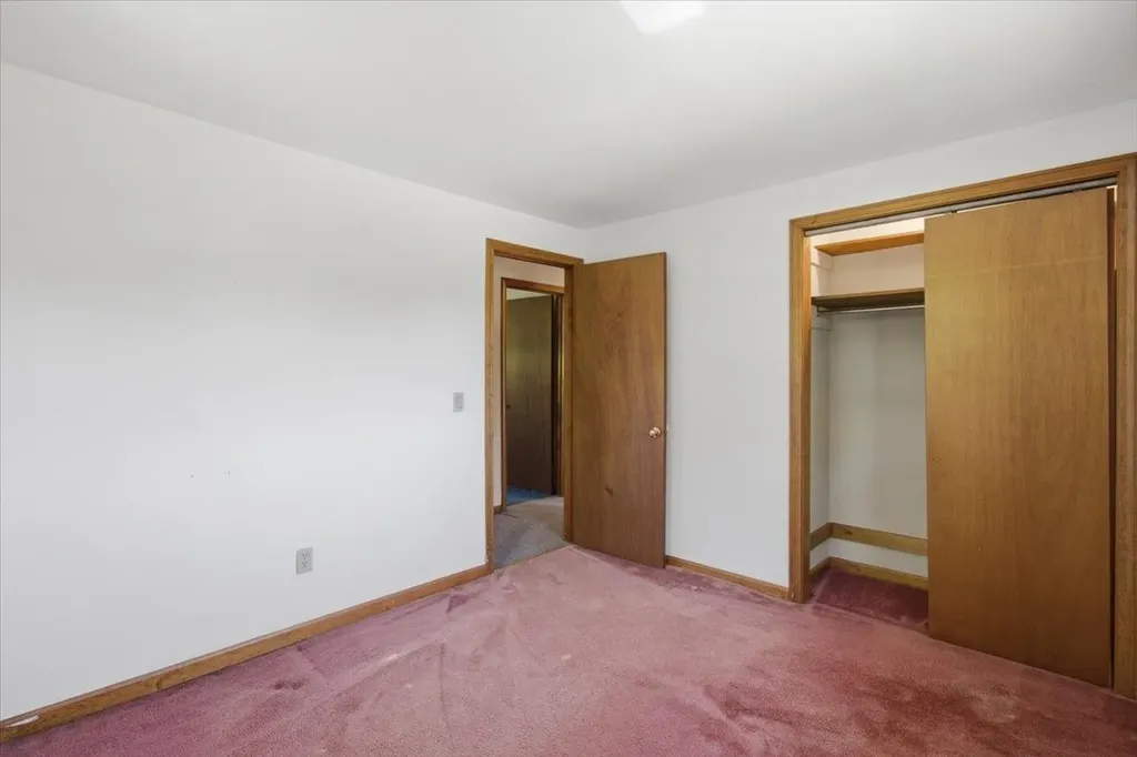 82 Puddingstone Road Pownal VT 05261