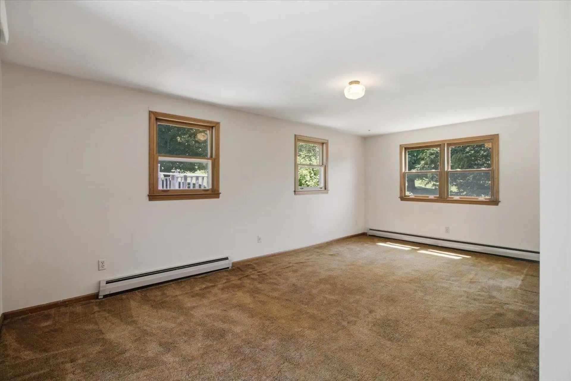 82 Puddingstone Road Pownal VT 05261