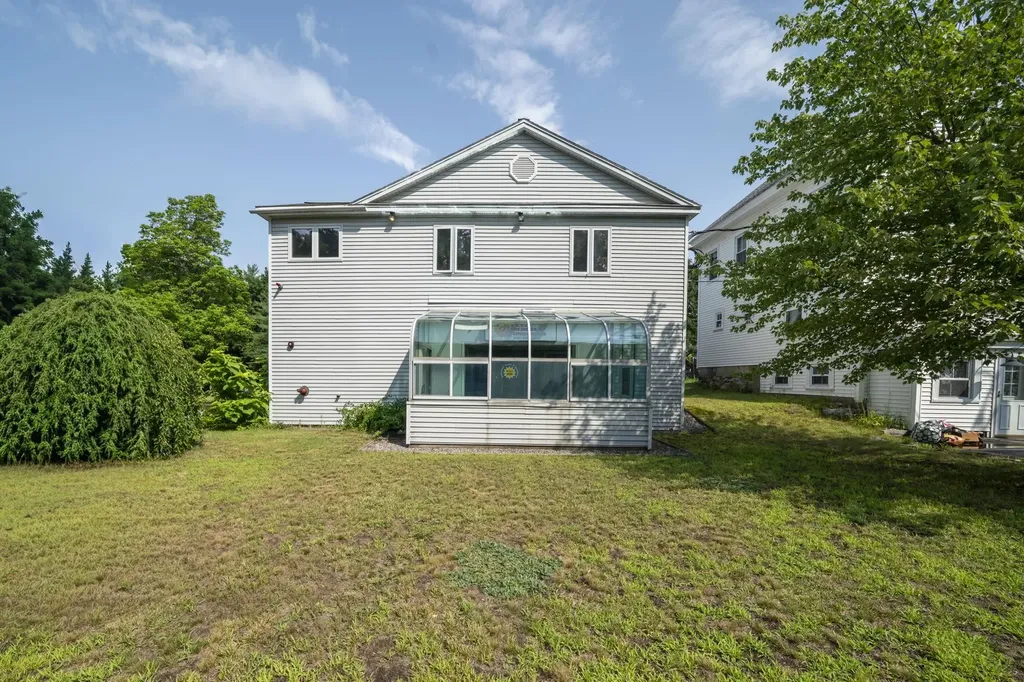 12-14 Pleasant Street Goffstown NH 03045