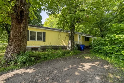 12-14 Pleasant Street Goffstown NH 03045
