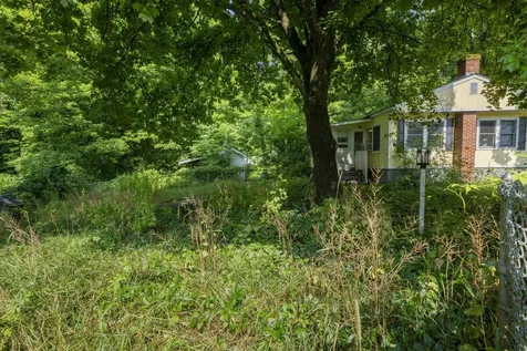 12-14 Pleasant Street Goffstown NH 03045