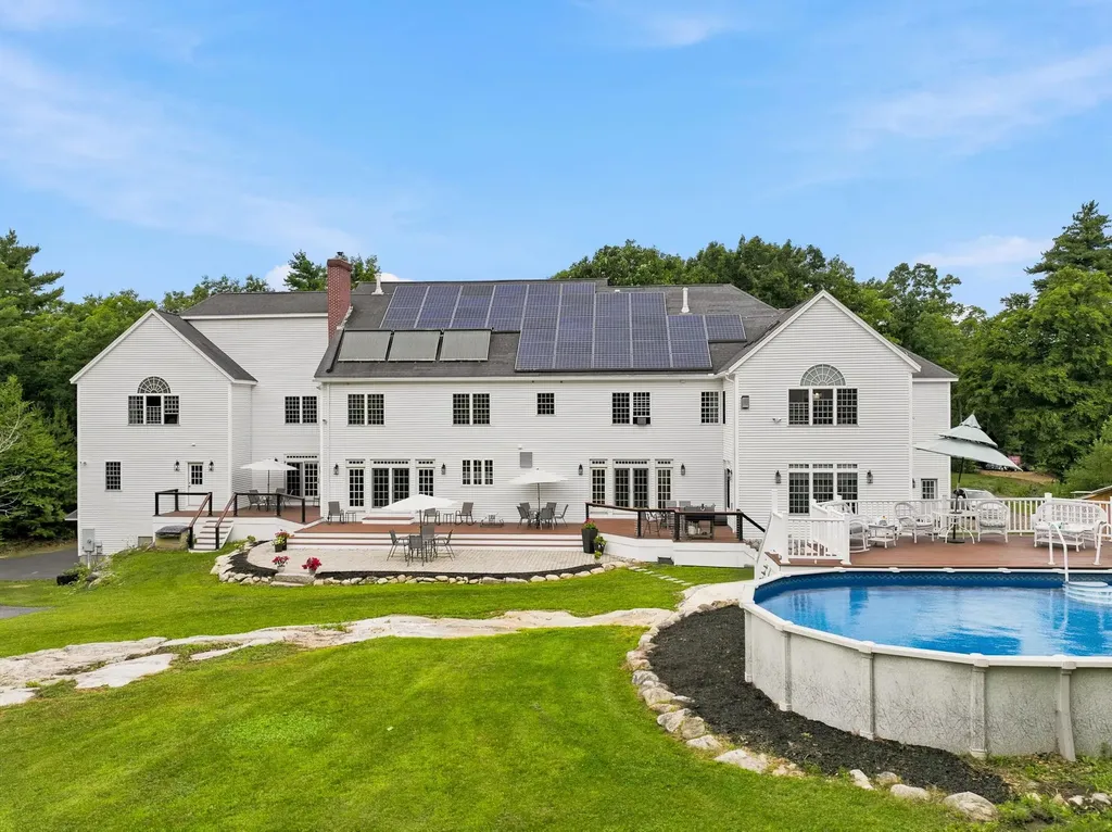 9 Storybrook Lane Amherst NH 03031
