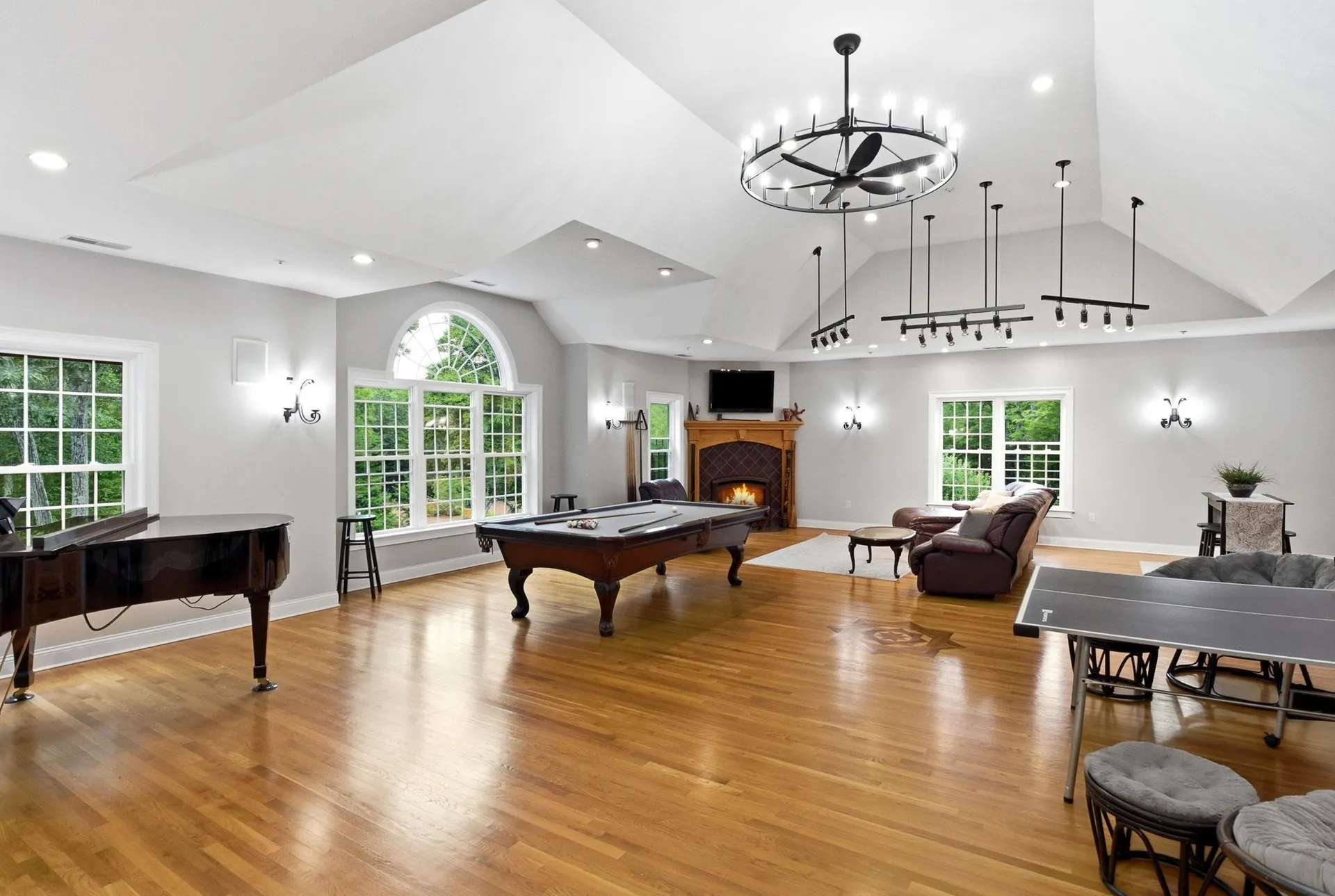 9 Storybrook Lane Amherst NH 03031