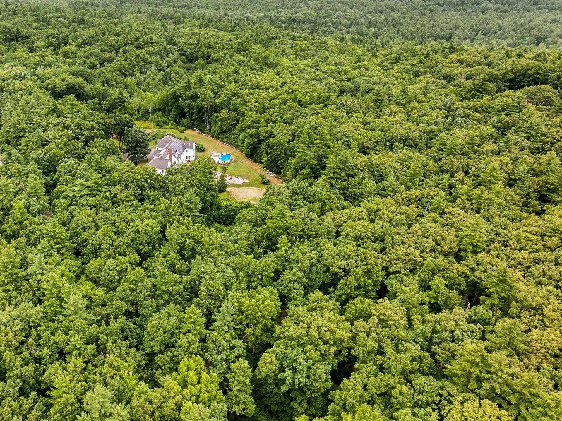 9 Storybrook Lane Amherst NH 03031