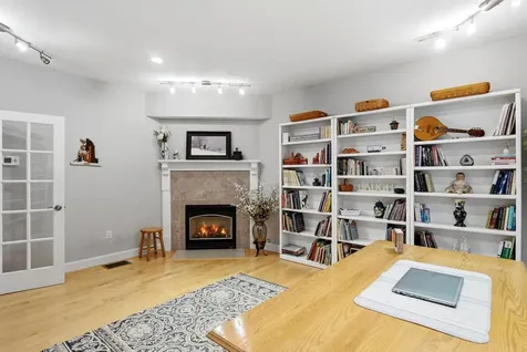 9 Storybrook Lane Amherst NH 03031