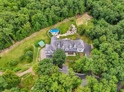 9 Storybrook Lane Amherst NH 03031