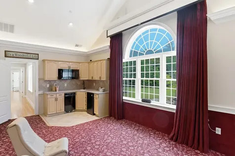 9 Storybrook Lane Amherst NH 03031