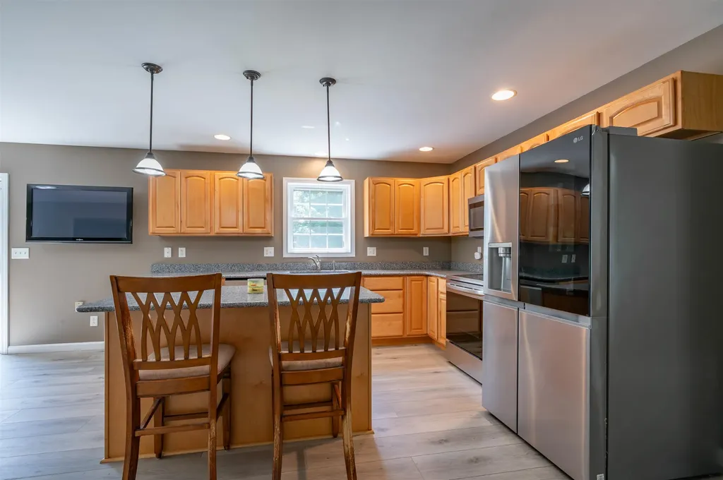 141 Paige Hill Road Goffstown NH 03045