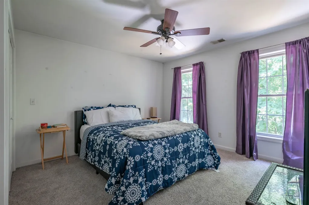 141 Paige Hill Road Goffstown NH 03045
