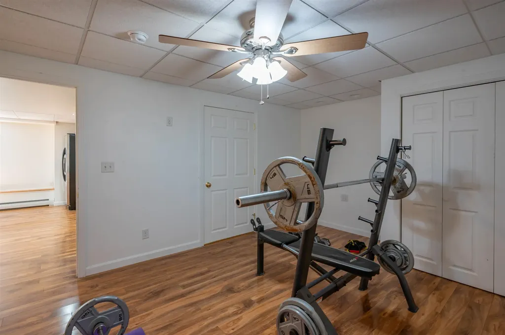 141 Paige Hill Road Goffstown NH 03045