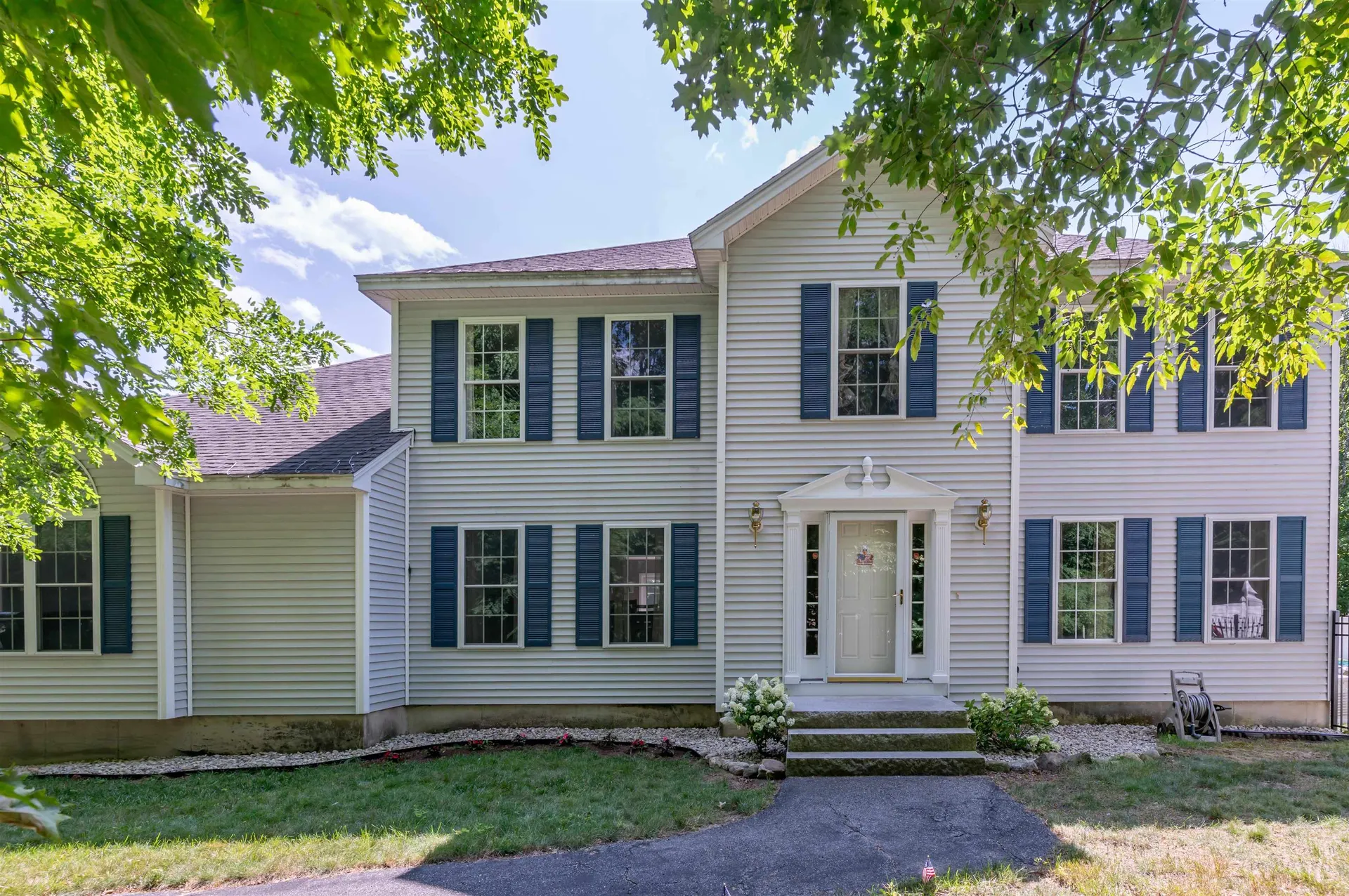 141 Paige Hill Road Goffstown NH 03045