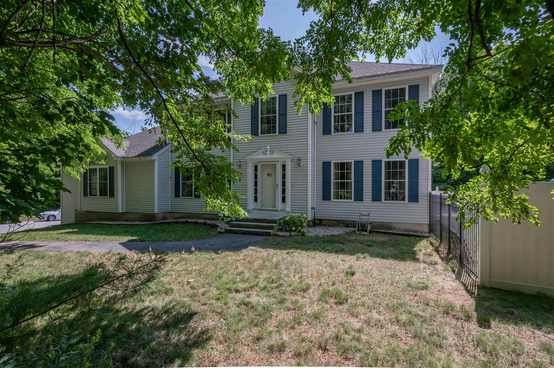 141 Paige Hill Road Goffstown NH 03045