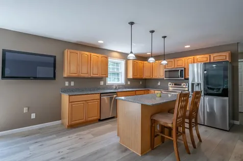 141 Paige Hill Road Goffstown NH 03045