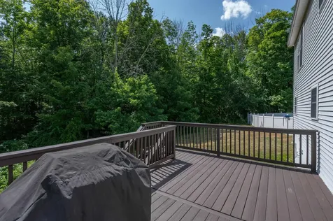 141 Paige Hill Road Goffstown NH 03045