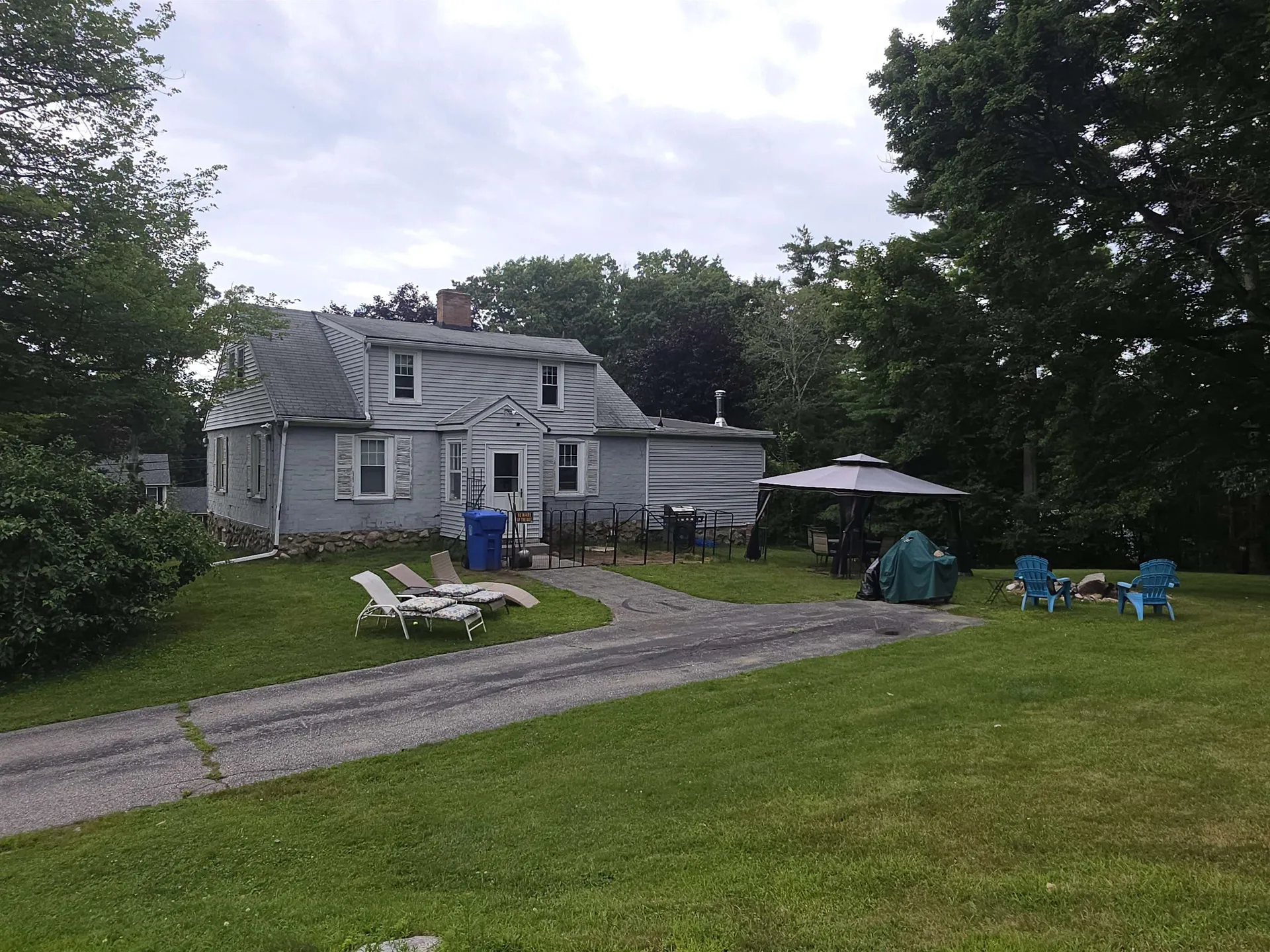 115 Hovey Road Londonderry NH 03053