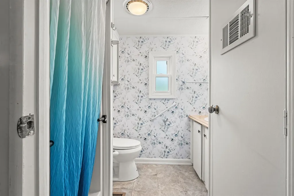 66 Fairfield Drive Concord NH 03301
