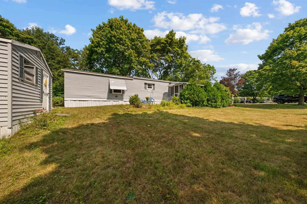 66 Fairfield Drive Concord NH 03301