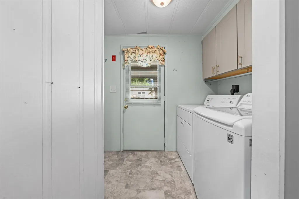 66 Fairfield Drive Concord NH 03301