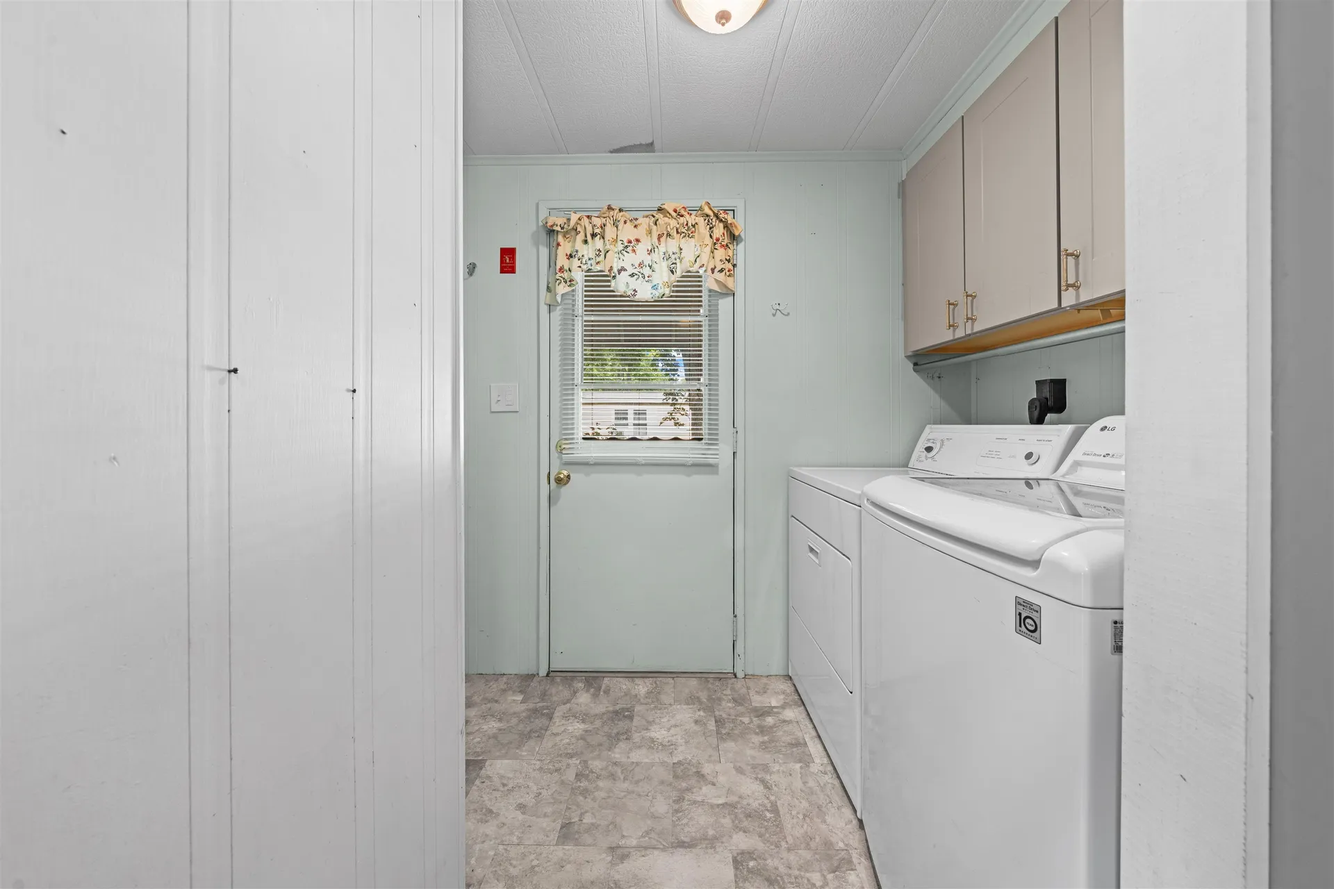 66 Fairfield Drive Concord NH 03301