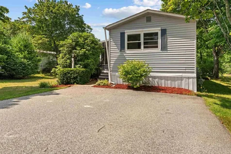 66 Fairfield Drive Concord NH 03301