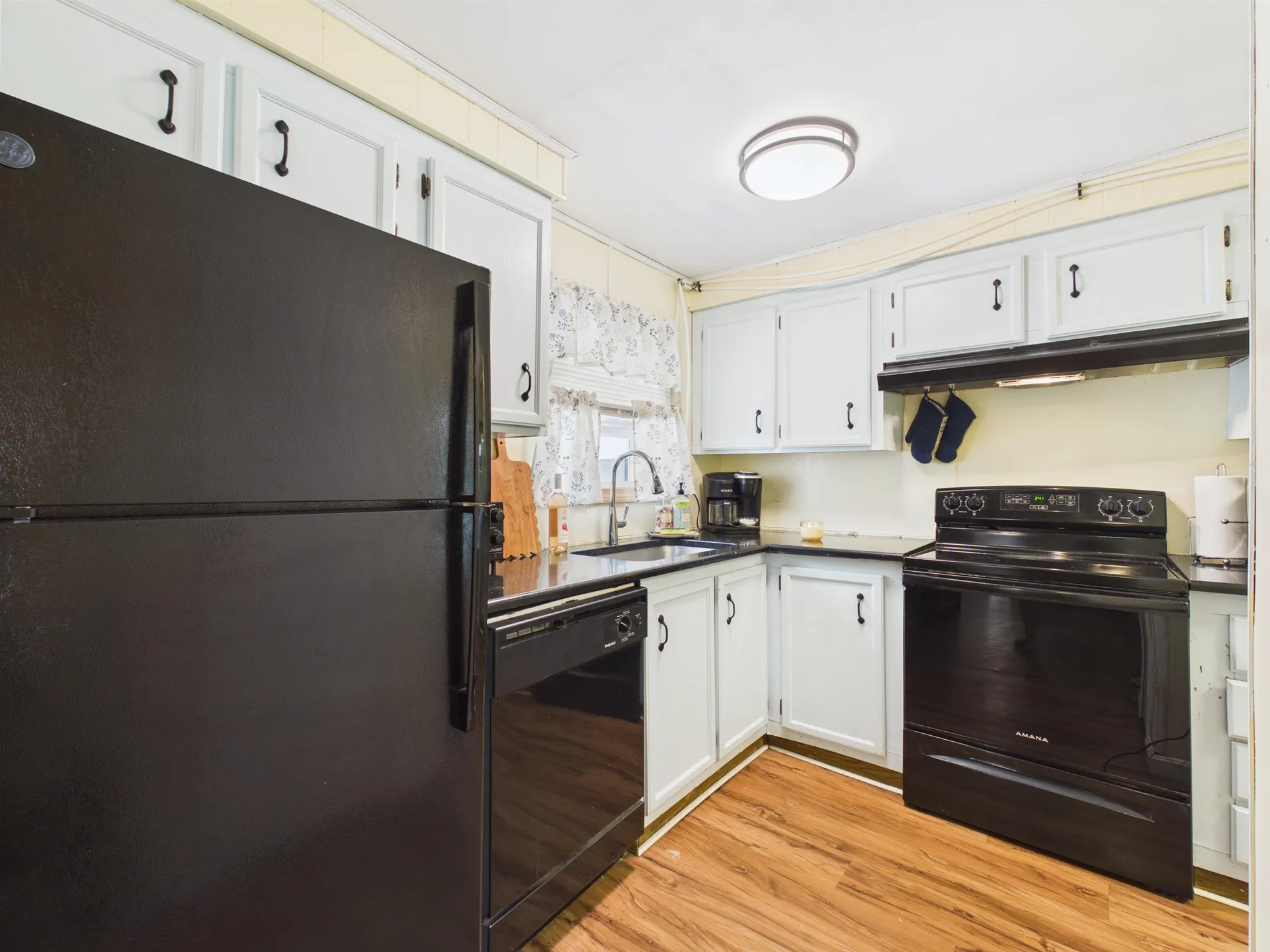 25 Finch Street Keene NH 03431