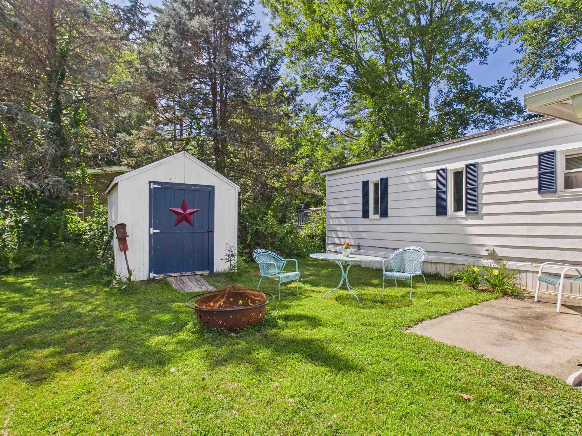 25 Finch Street Keene NH 03431