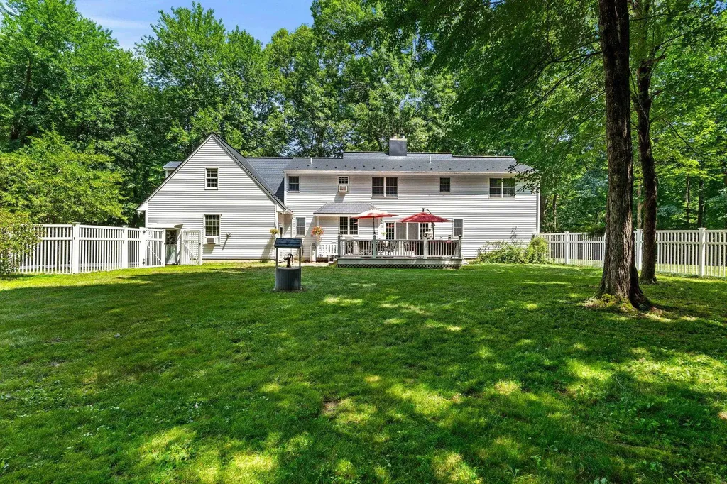 85 Maple Avenue Atkinson NH 03811