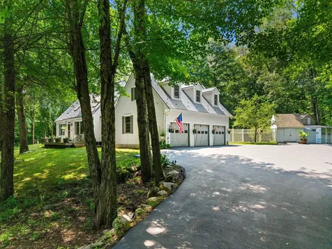 85 Maple Avenue Atkinson NH 03811