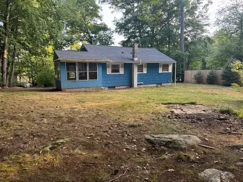 65 Langford Road Raymond NH 03077