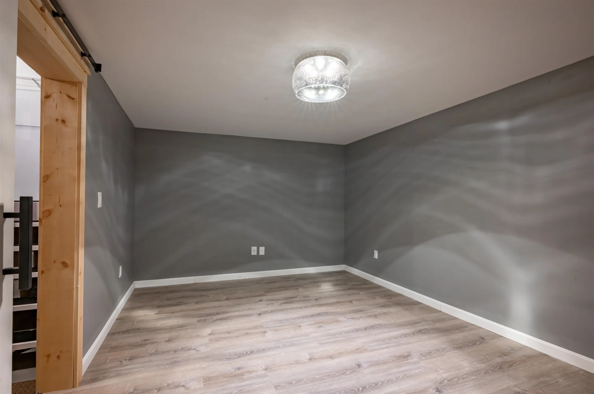 21 Silverton Drive Nashua NH 03062