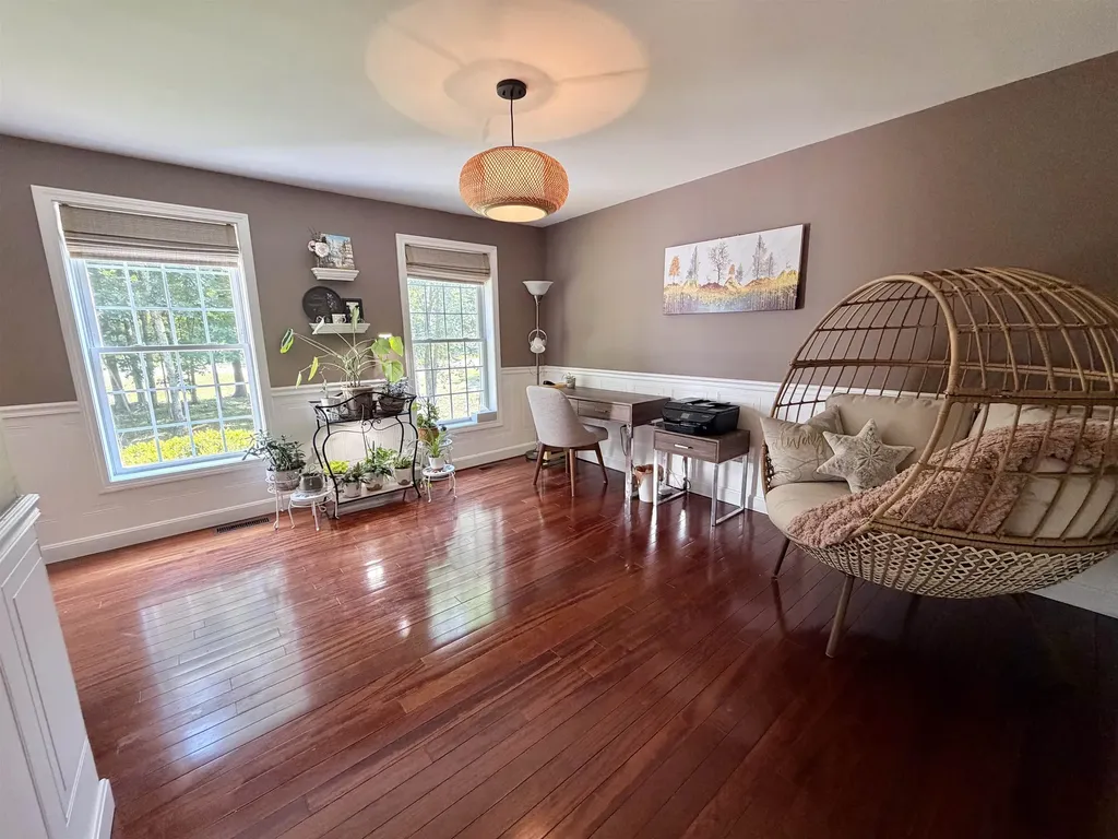 11 Boxwood Lane Dover NH 03820