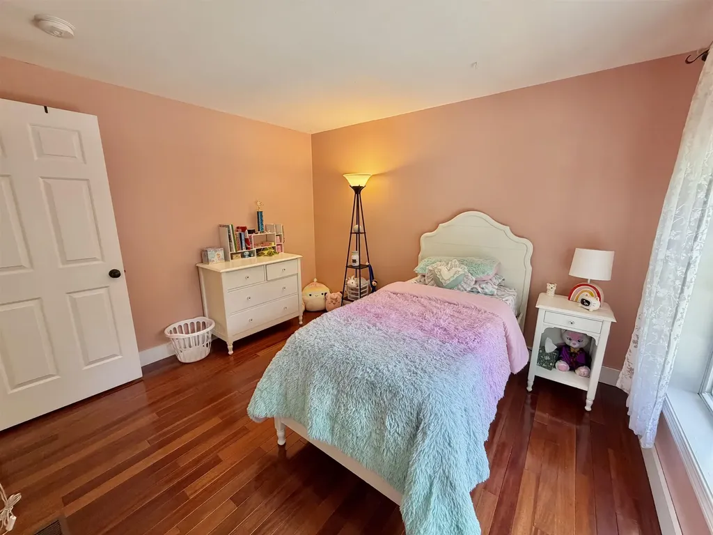 11 Boxwood Lane Dover NH 03820