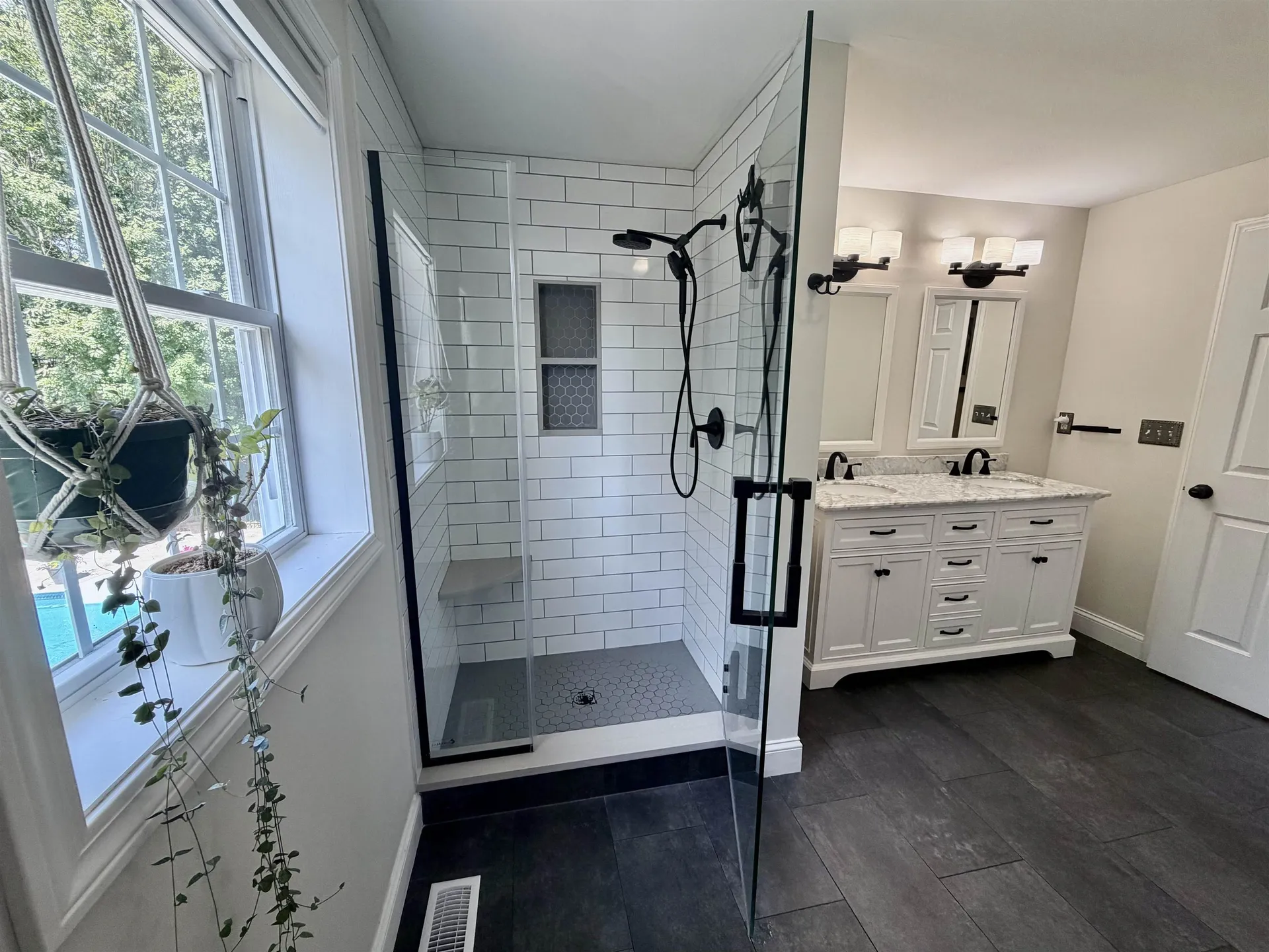 11 Boxwood Lane Dover NH 03820