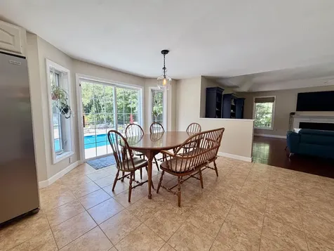 11 Boxwood Lane Dover NH 03820
