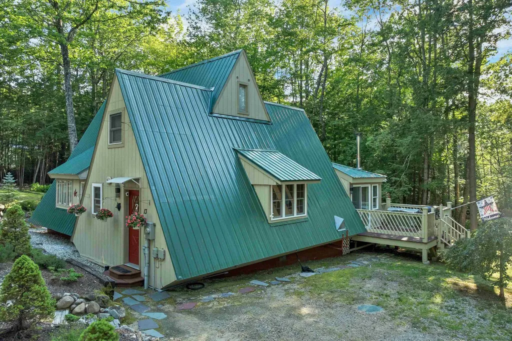 13 Chestnut Lane Madison NH 03849