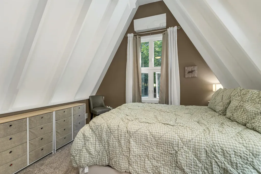 13 Chestnut Lane Madison NH 03849