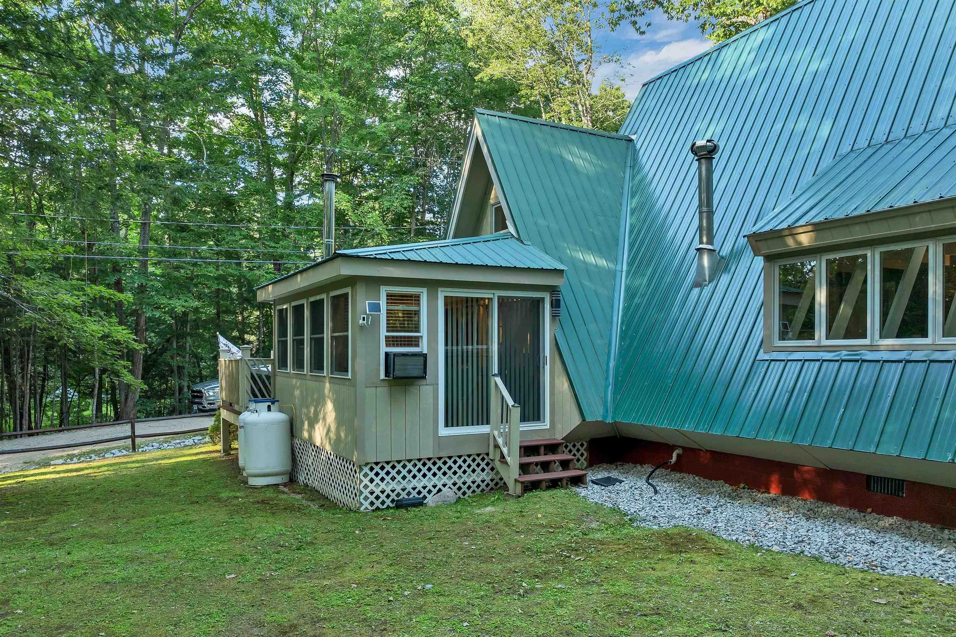 13 Chestnut Lane Madison NH 03849
