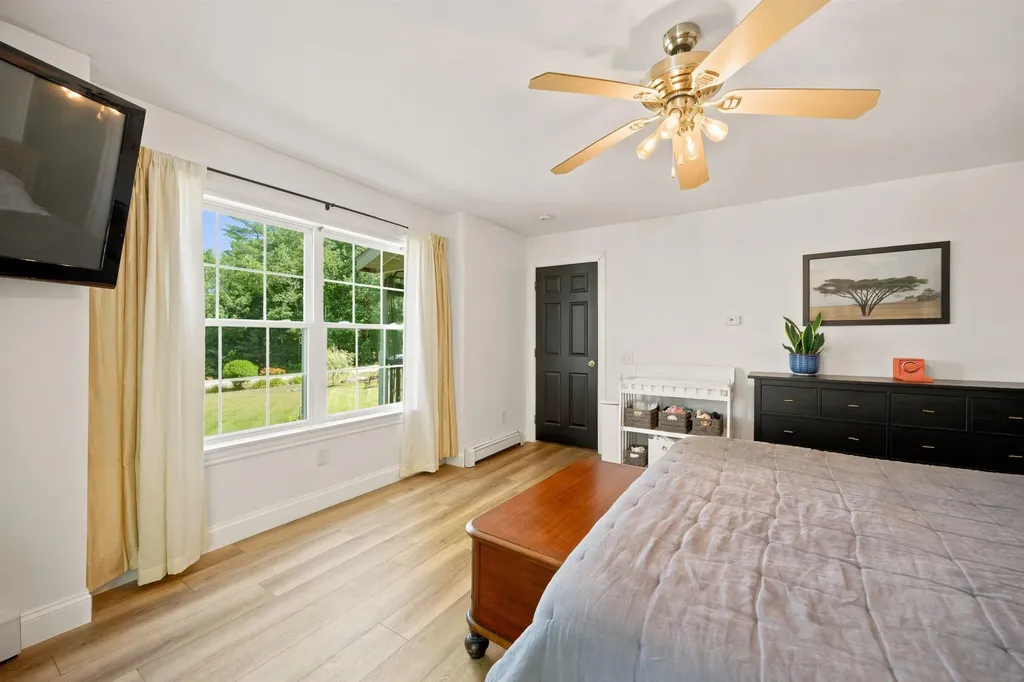 15 Silver Dawn Road Campton NH 03223