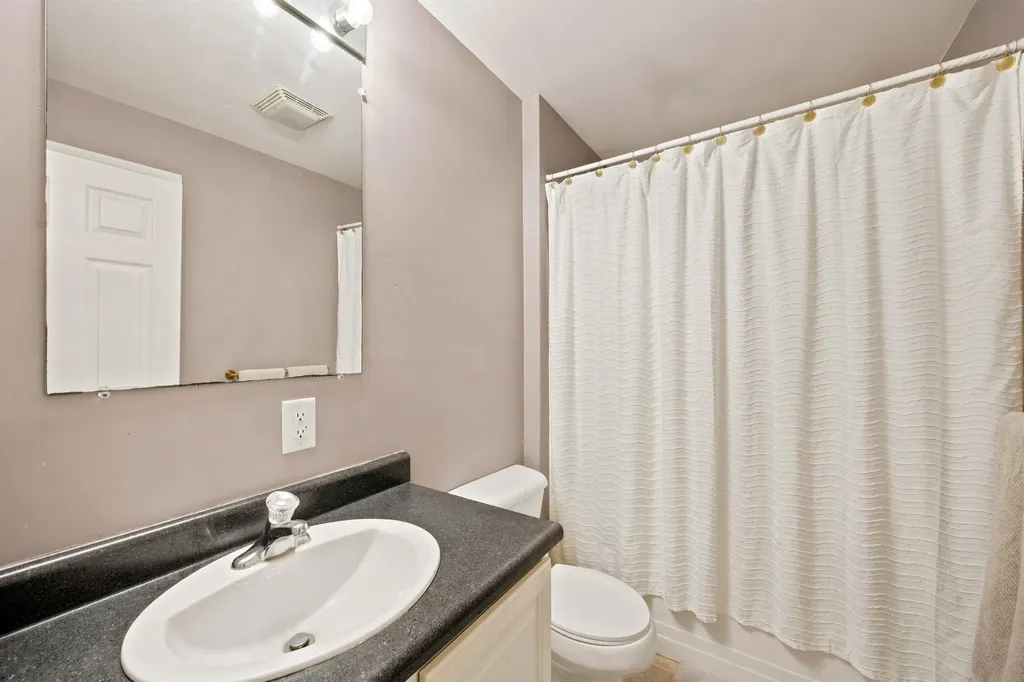 15 Silver Dawn Road Campton NH 03223