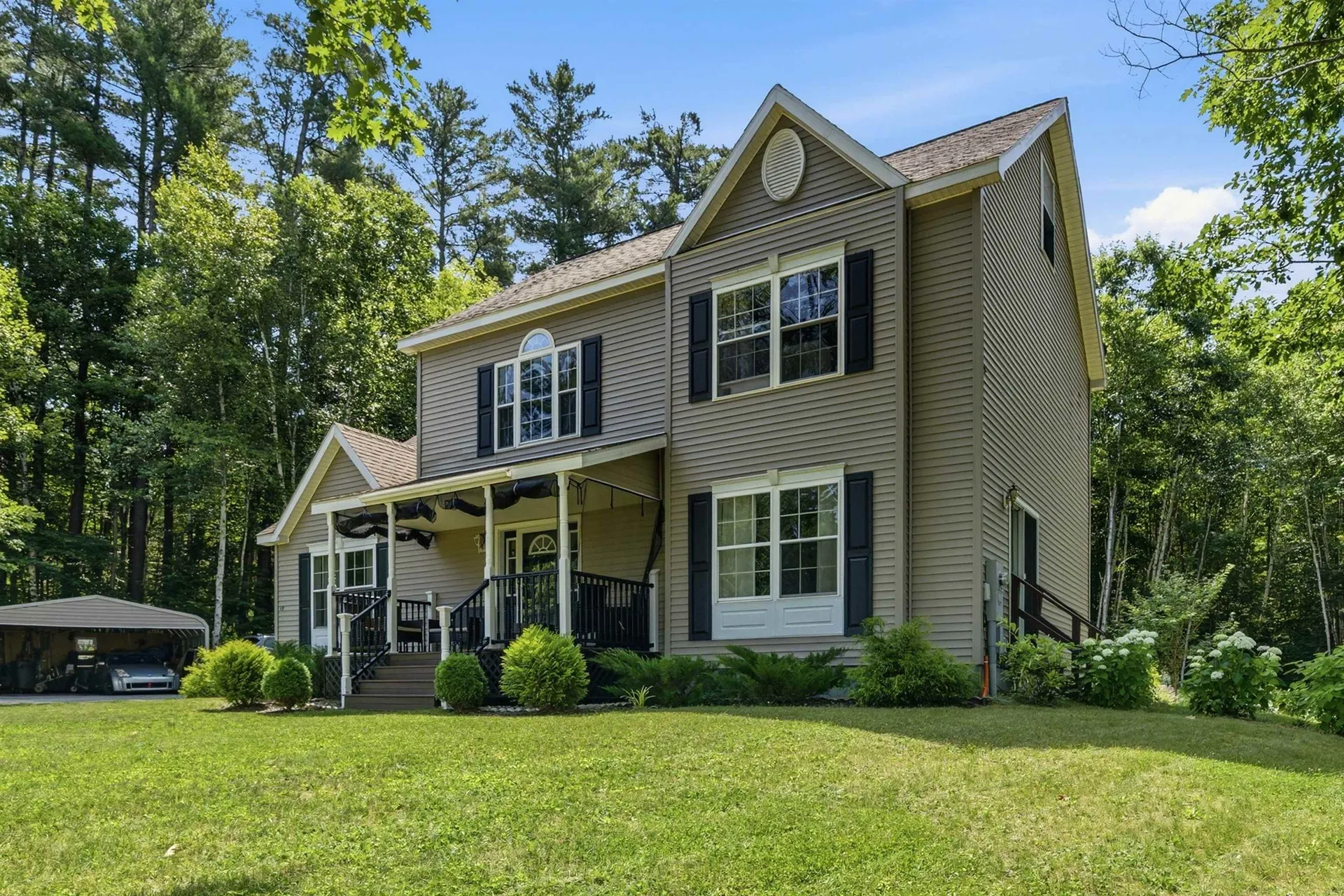 15 Silver Dawn Road Campton NH 03223