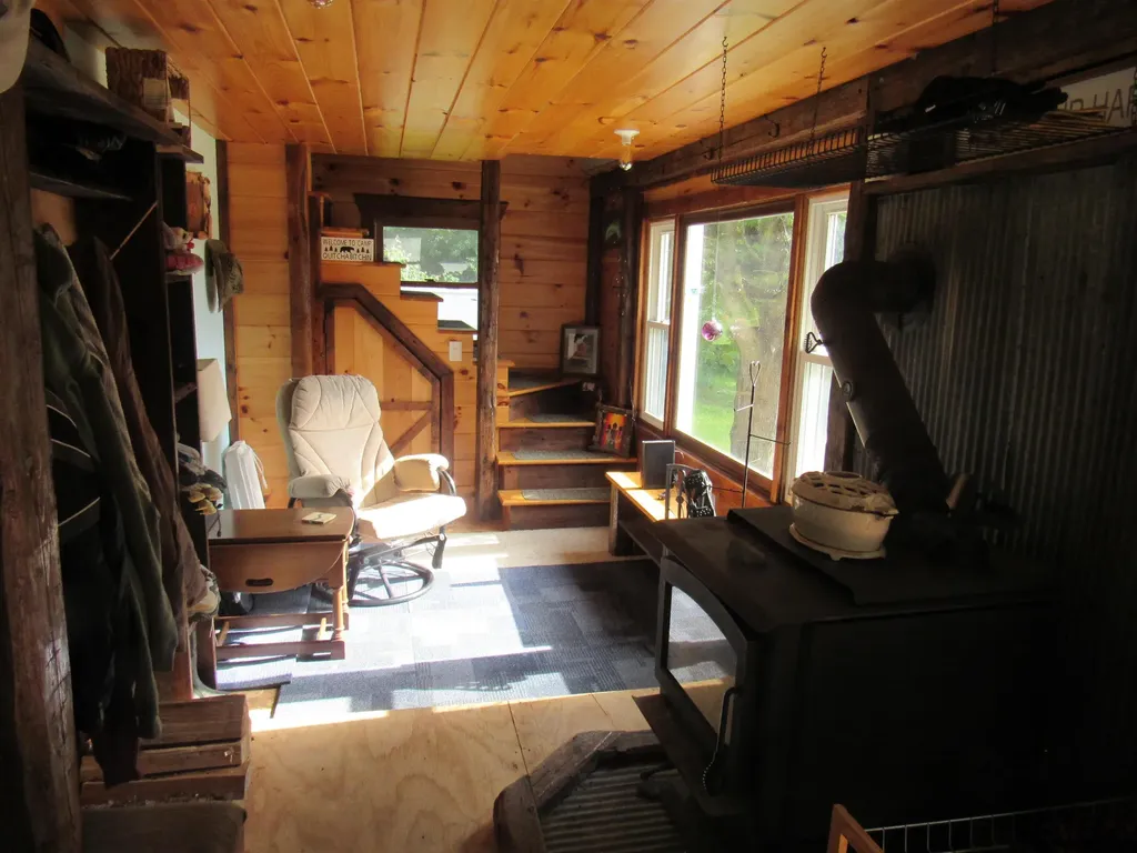 21 Maple Hill Road Holland VT 05830