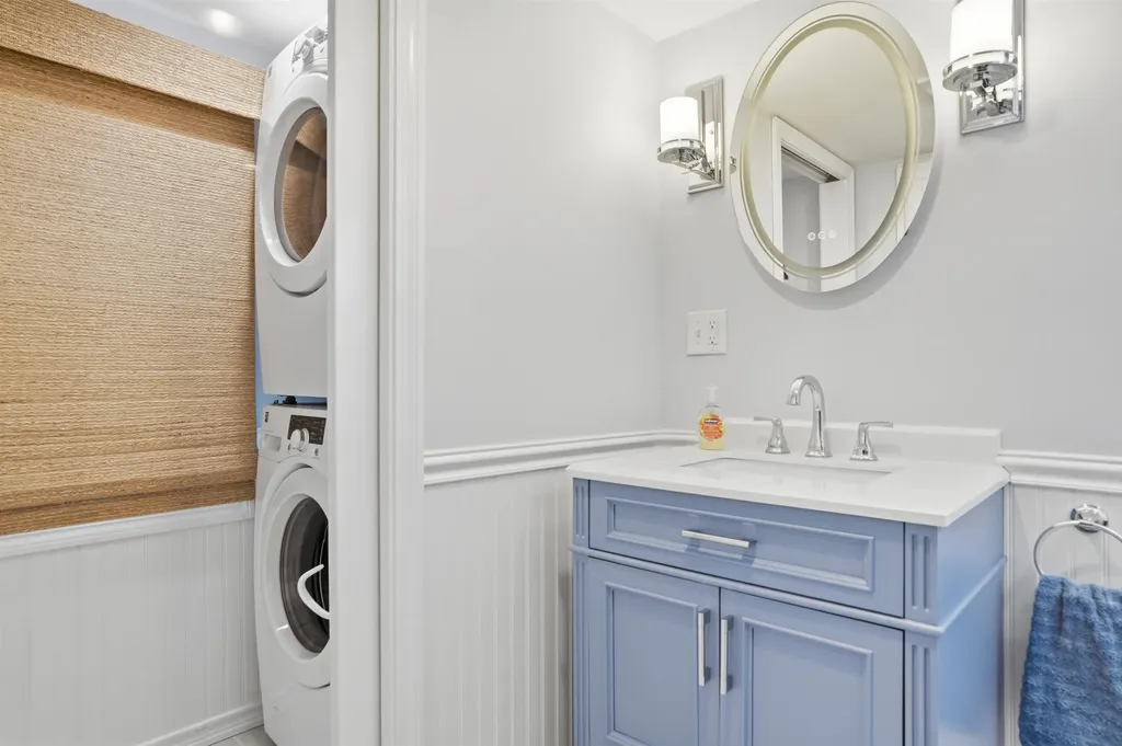 19 Wentworth Terrace Dover NH 03820