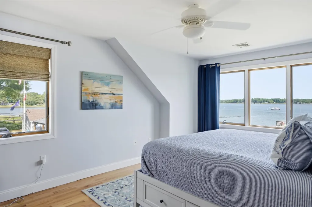 19 Wentworth Terrace Dover NH 03820