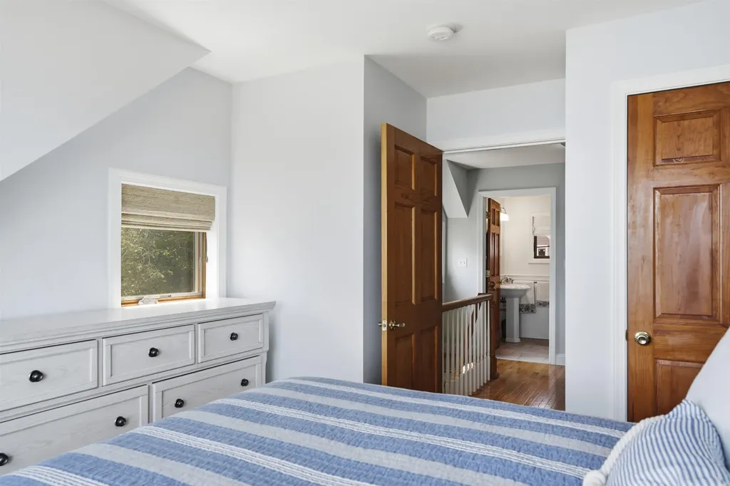 19 Wentworth Terrace Dover NH 03820