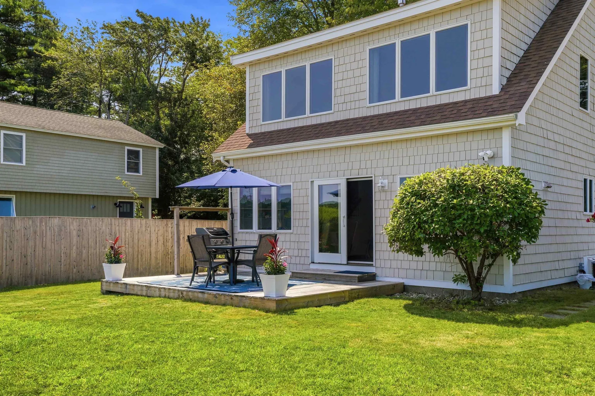 19 Wentworth Terrace Dover NH 03820