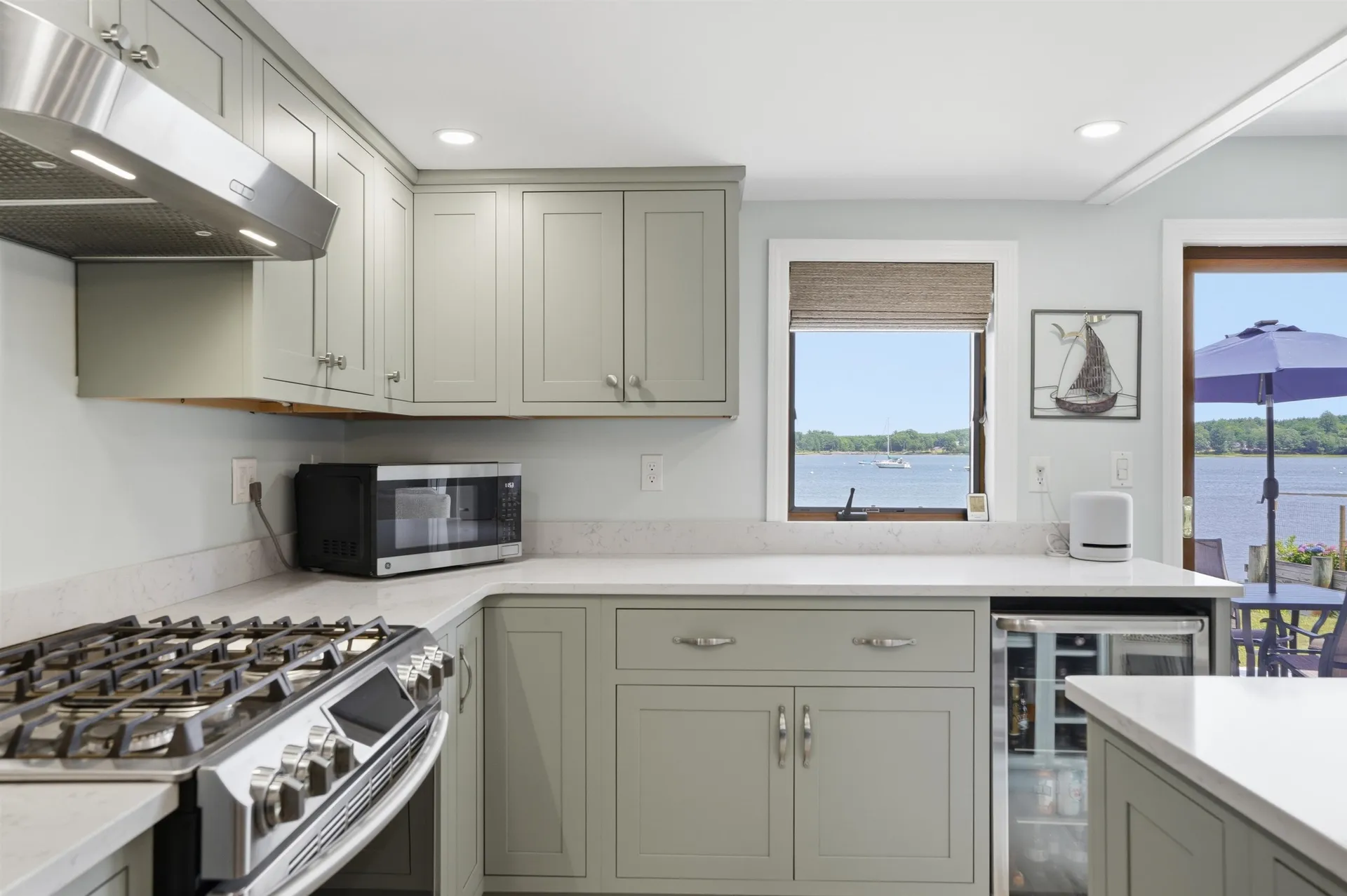 19 Wentworth Terrace Dover NH 03820