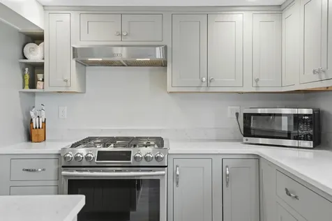 19 Wentworth Terrace Dover NH 03820