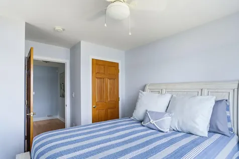 19 Wentworth Terrace Dover NH 03820